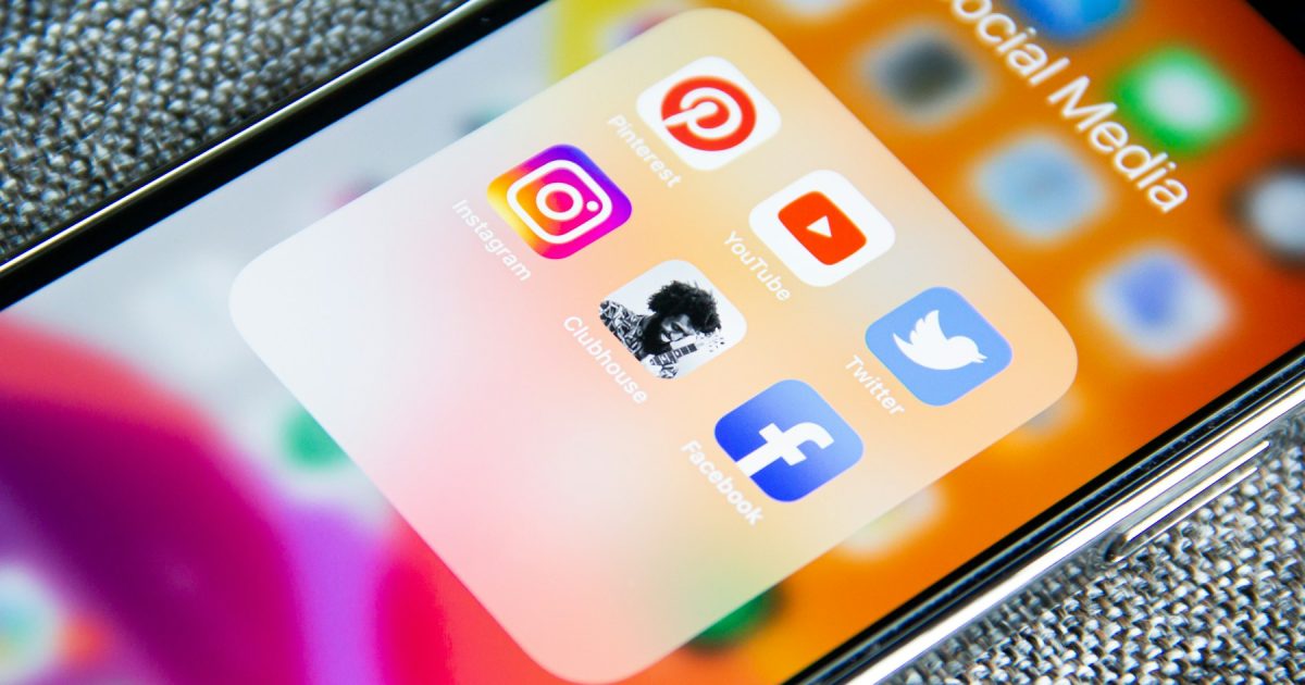 Instagram vs TikTok: quale piattaforma deve prenotare un brand?